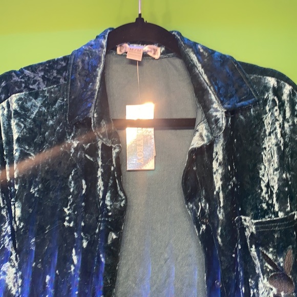 Brand NEW NWT Ladies Playboy Green Crushed Velour Shacket velvet soft feel multi - Picture 8 of 14